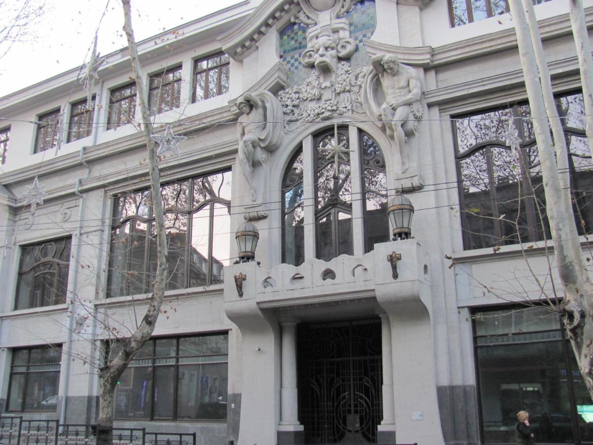 Lucky Travelers Room Tbilisi Exterior photo